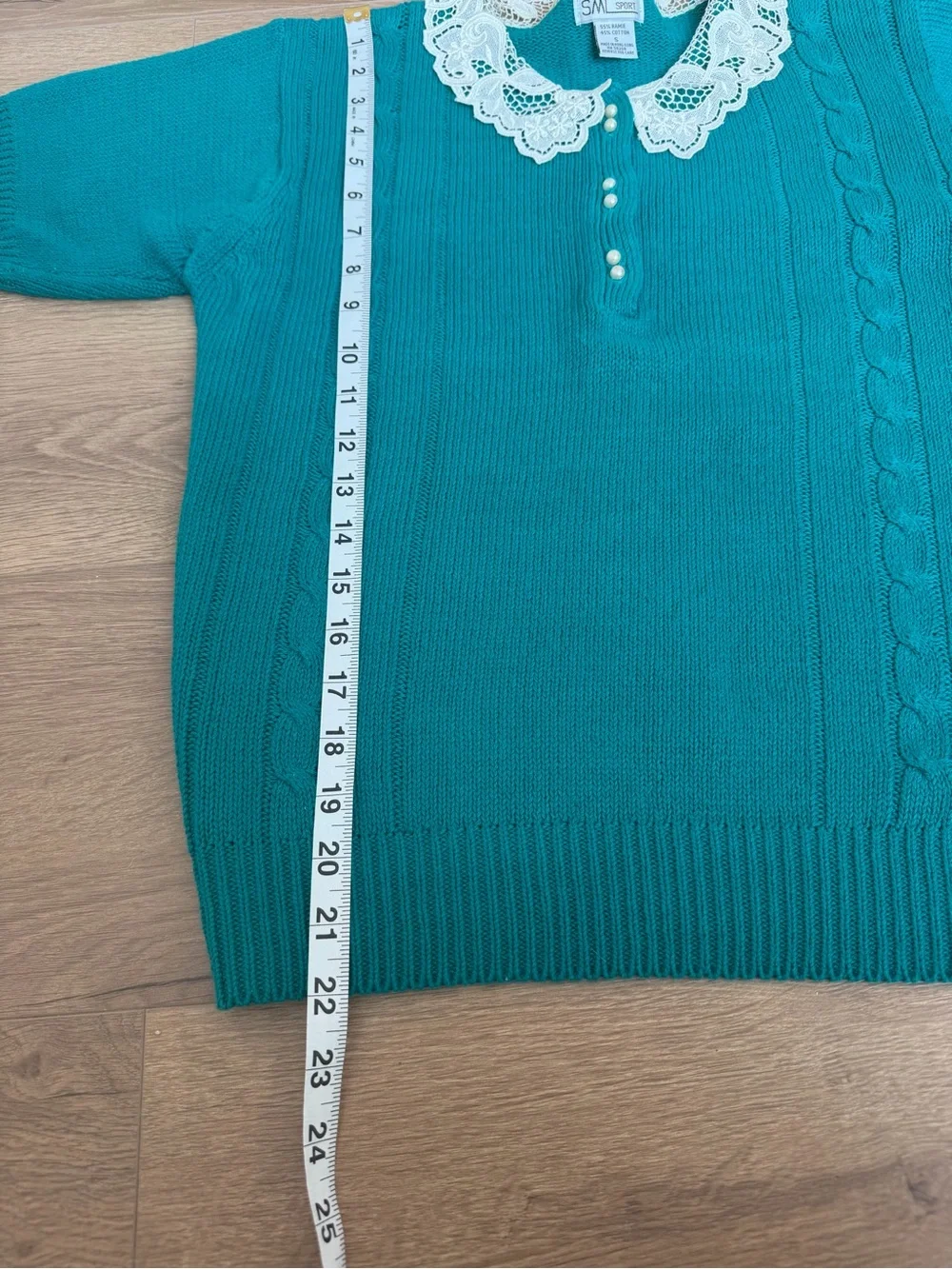 Vintage Teal Knit Top with White Lace Collar - Picture 4 of 5